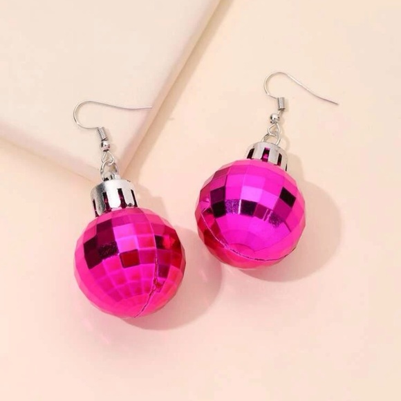 🪩 Fun Hot Pink Disco Ball Drop Earrings 🪩 - Picture 1 of 3